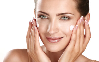 Detergenti per viso e occhi: prendersi cura della pelle sensibile